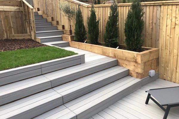 Composite decking with levels