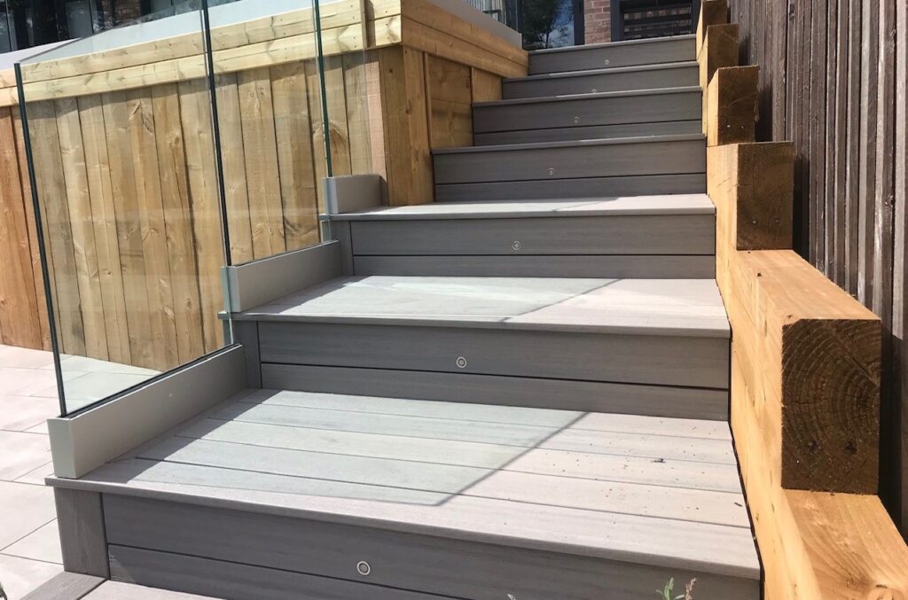 Steps with light grey composite decking