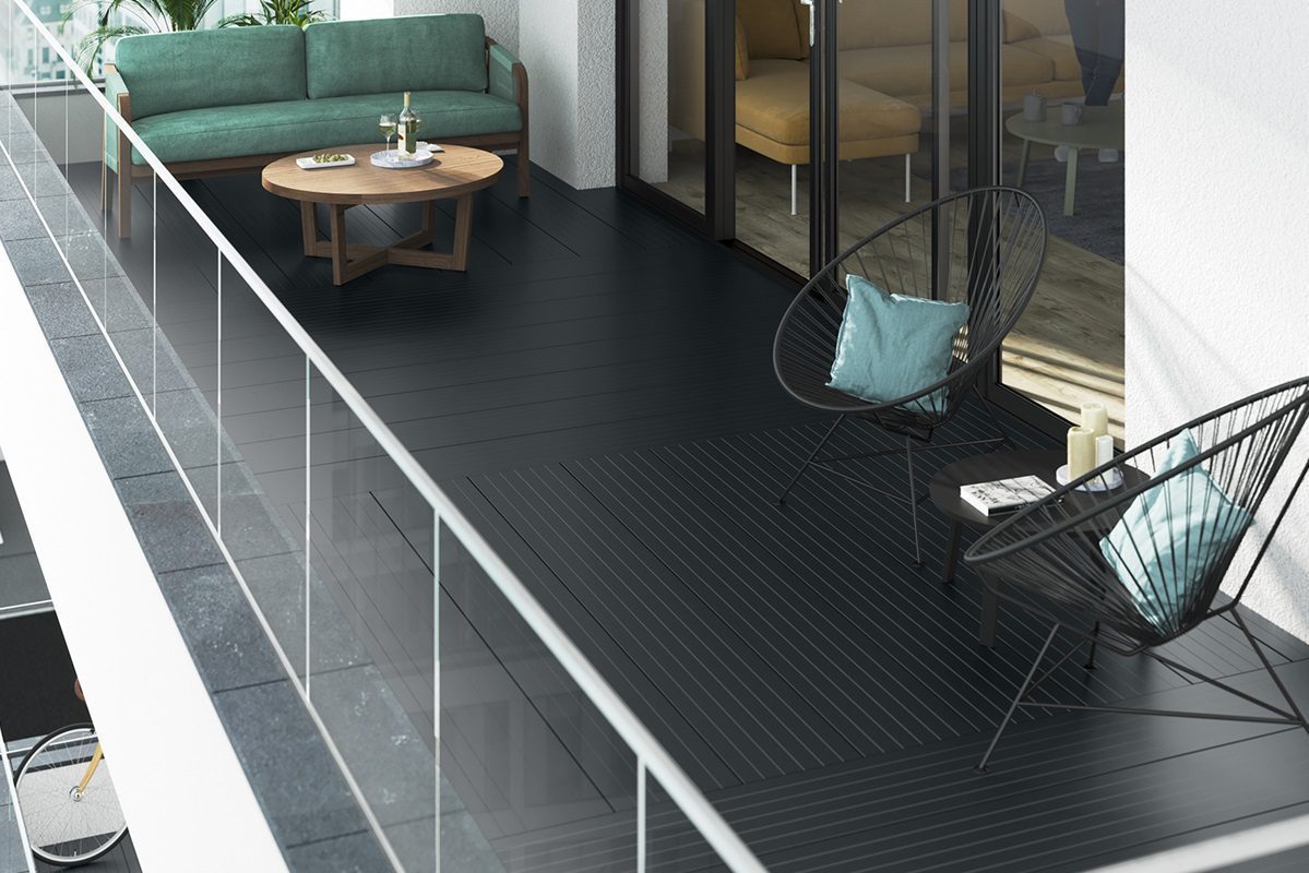 Aluminium decking on a balcony