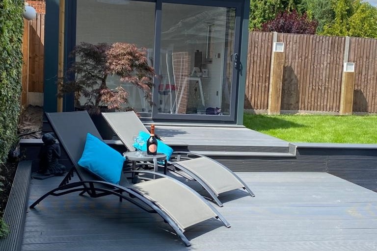 Metal garden furniture on composite decking