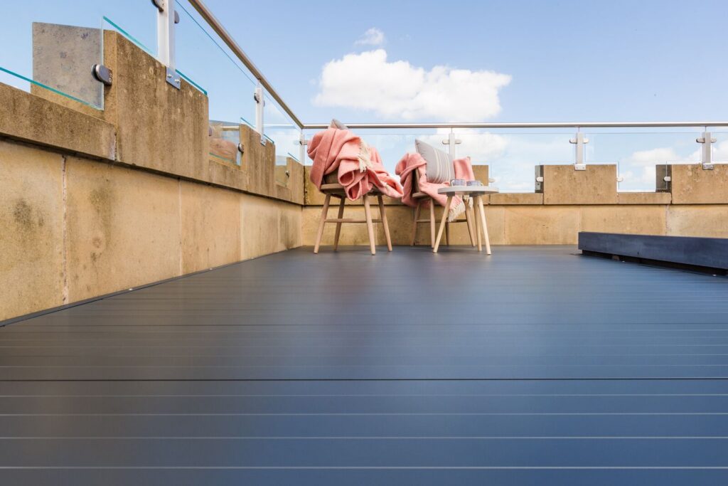 Low-down view of an aluminium balcony